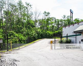 Photo 3 of Stronghold Self Storage - 3700 Holly Lane, Erlanger, KY