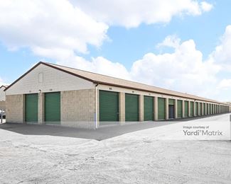 Photo 3 of Public Storage - 80 West Waterloo Road, Akron, OH