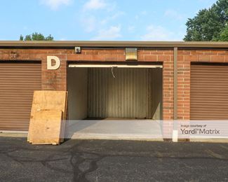 Photo 4 of Storage King USA - 1031 High Street, Wadsworth, OH
