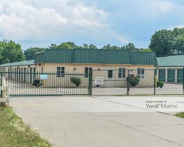 Storage Units for Rent available at 38333 Chestnut Ridge Road, Elyria, OH 44035