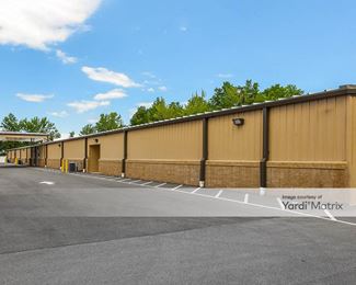 Photo 3 of Extra Space Storage - 24940 Detroit Road, Westlake, OH