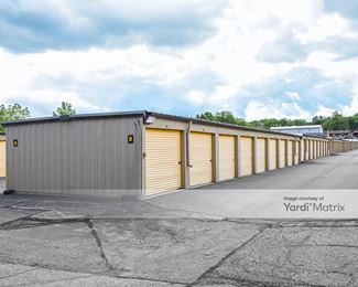Photo 5 of Extra Space Storage - 24940 Detroit Road, Westlake, OH