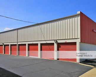 Photo 2 of SecurCare Self Storage - 23640 Lakeland Blvd, Euclid, OH