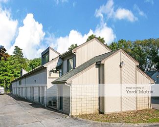 Photo 3 of Merriman Valley Self Storage - 1640 Akron Peninsula Road, Akron, OH
