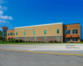 Photo 6 of Extra Space Storage - 1099 Bradley Road, Westlake, OH