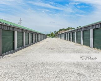Photo 1 of 57/76 Self Storage - 8707 Wadsworth Road, Wadsworth, OH