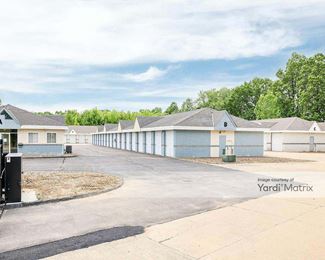 Photo 2 of StoreEase Self Storage - 1001 Kelly Drive, Grafton, OH