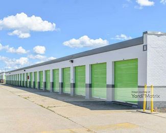 Photo 3 of Extra Space Storage - 1455 Broadway Avenue, Bedford, OH