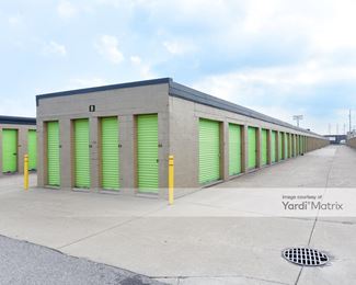 Photo 5 of Extra Space Storage - 4976 West 130th Street, Cleveland, OH