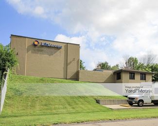 Photo 4 of Extra Space Storage - 15101 McCracken Road, Cleveland, OH