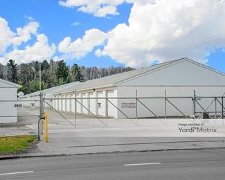Photo 1 of Kenneth Rohr Storage - 3925 Lincoln Way West, Massillon, OH