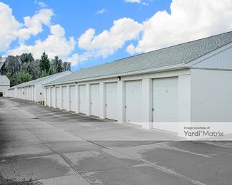 Photo 3 of Kenneth Rohr Storage - 3925 Lincoln Way West, Massillon, OH
