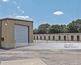 Photo 3 of Mini Maxi Warehouse - 2150 NE 31st Avenue, Gainesville, FL