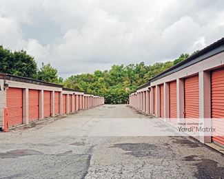 Photo 5 of Dove Storage - 111 Bateman Road, Oakdale, PA