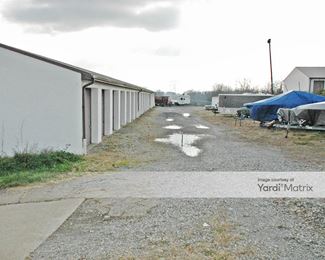 Photo 4 of Airport Self Storage - 55 Economy Grade Road, Coraopolis, PA