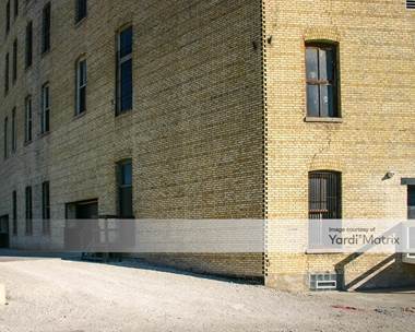 Storage Units for Rent available at 305 North Plankinton Avenue, Milwaukee, WI 53203