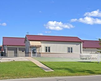 Photo 3 of Cudahy Self Storage - 4958 South Whitnall Avenue, Cudahy, WI