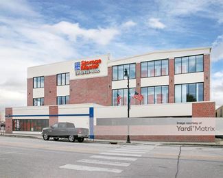 Photo 2 of StorageMart - 5083 South Packard Avenue, Cudahy, WI