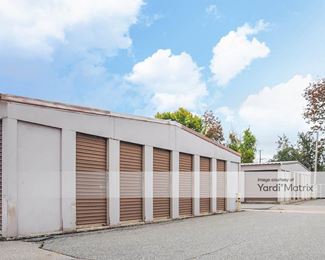 Photo 2 of Hauch Storage - 2185 Woodbury Avenue, Newington, NH