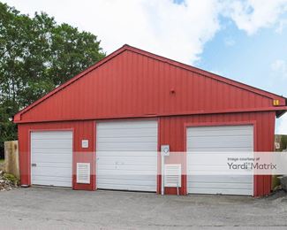 Photo 4 of Newmarket Storage - 133 Exeter Road, Newmarket, NH