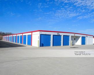 Photo 2 of iStorage - 4709 Chapman Hwy, Knoxville, TN