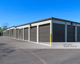 Photo 4 of Briarcliff Storage - 699 Emory Valley Road, Oak Ridge, TN