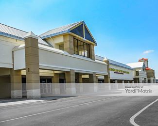 Photo 2 of New Midland Self Storage - 115 North Calderwood Street, Alcoa, TN