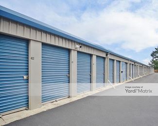 Photo 3 of modSTORAGE - 401 Sky Park Way, Monterey, CA