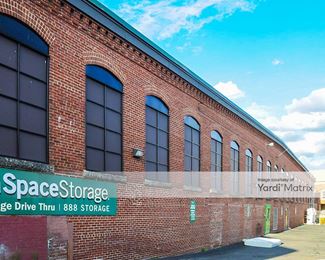 Photo 2 of Extra Space Storage - 460 Somerville Avenue, Somerville, MA