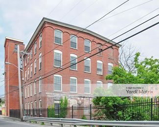 Photo 2 of A-Lowell Self Storage - 100 Pleasant Street, Dracut, MA