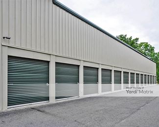 Photo 3 of Littleton Storage Solutions - 509 Great Road, Littleton, MA