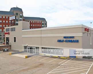 Photo 1 of Discount Self-Storage - 169 Parking Way, Quincy, MA