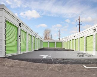 Photo 3 of Public Storage - 490 Eastern Avenue, Malden, MA