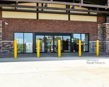 Storage Units for Rent available at 3454 Lorna Road, Birmingham, AL 35216