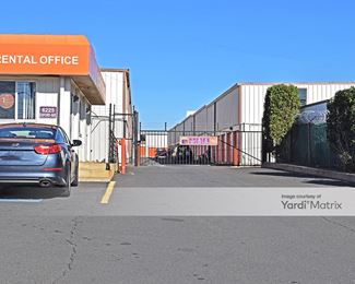 Photo 2 of Public Storage - 6225 Oxford Avenue, Philadelphia, PA