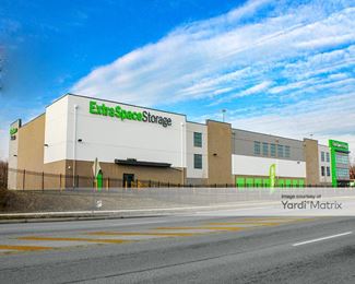 Photo 2 of Extra Space Storage - 1240 Chester Pike, Crum Lynne, PA