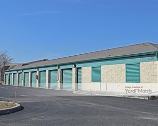 Photo 2 of Extra Space Storage - 5260 Commerce Circle, Indianapolis, IN