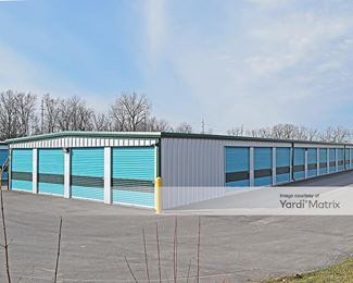 Photo 3 of Extra Space Storage - 6143 Brookville Road, Indianapolis, IN