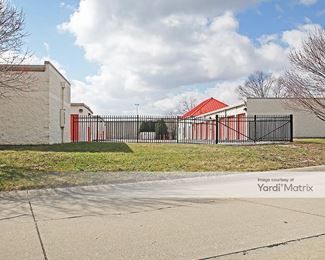 Photo 4 of Public Storage - 2230 North High School Road, Indianapolis, IN