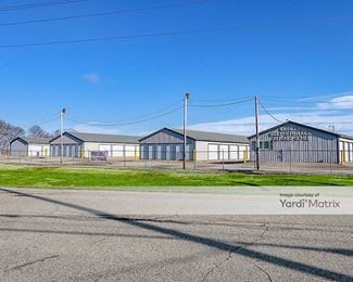 Photo 1 of Foxes Den Self Storage - 2120 North Michigan Road, Shelbyville, IN