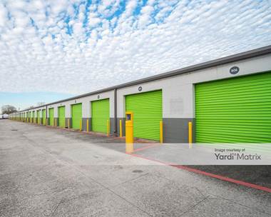 Storage Units for Rent available at 6321 Spencer Hwy, Pasadena, TX 77505