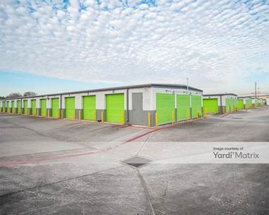 Storage Units for Rent available at 6321 Spencer Hwy, Pasadena, TX 77505