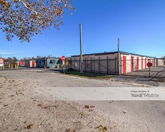 Photo 2 of A Discount Mini Storage - 12835 East Fwy, Houston, TX