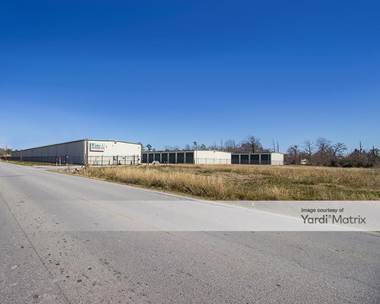 Storage Units for Rent available at 17000 Donwick Drive, Conroe, TX 77385