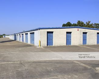 Photo 2 of AAA Alliance Self Storage - 11053 Eastex Fwy, Houston, TX