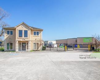 Photo 5 of Extra Space Storage - 1729 Broadway Street, Pearland, TX