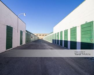Photo 2 of Space Saver 8 Self Storage - 6333 South Loop East, Houston, TX