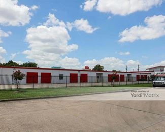 Photo 3 of Public Storage - 3908 Garth Road, Baytown, TX