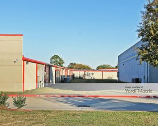 Photo 5 of Public Storage - 3908 Garth Road, Baytown, TX