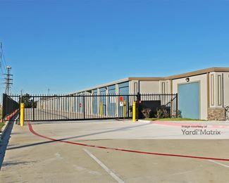 Photo 4 of iStorage - 1670 Rollingbrook Drive, Baytown, TX